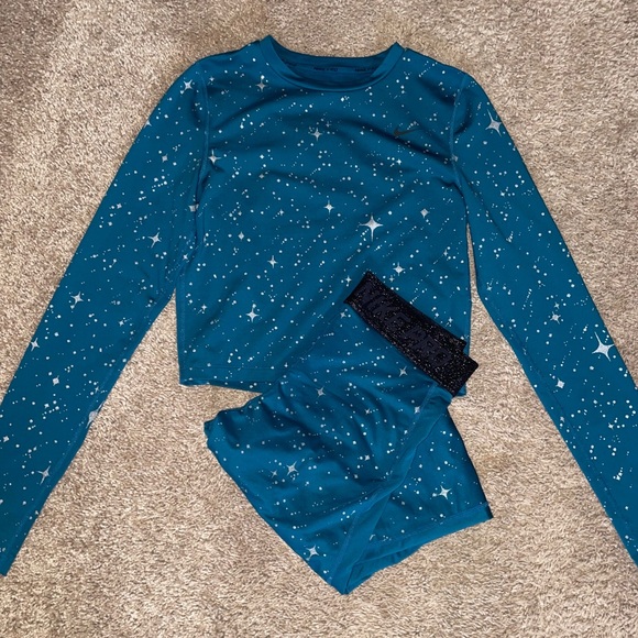 Nike Pants - Nike Pro Set